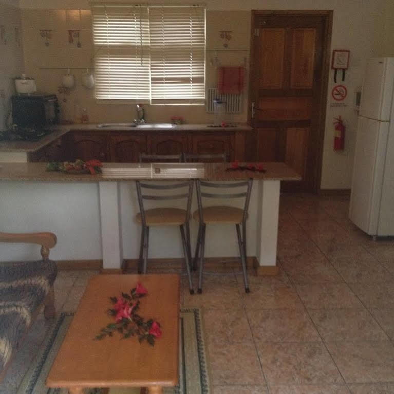 Marl Self Catering Villa Pointe La Rue Buitenkant foto